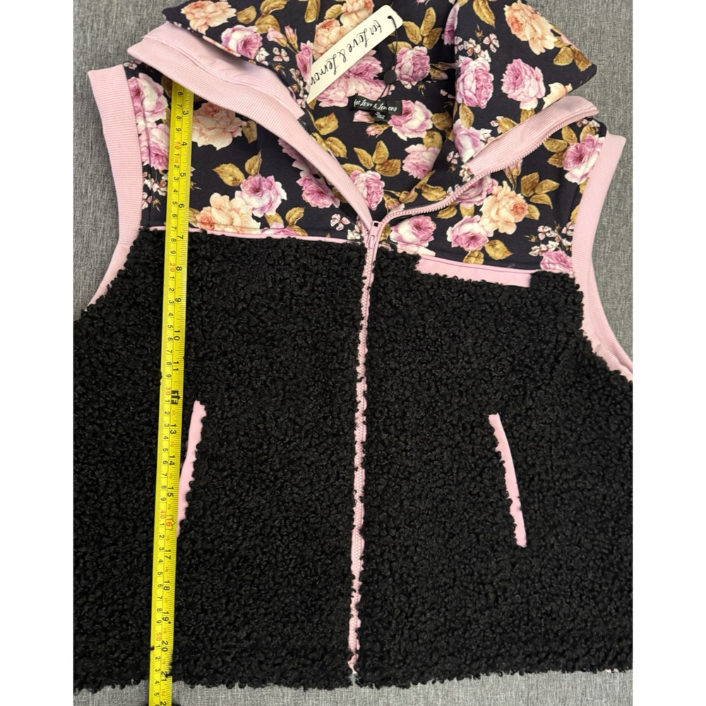 For Love And Lemons Faux Shearling Floral Pink Black Vest Medium NWT - Picture 7 of 10